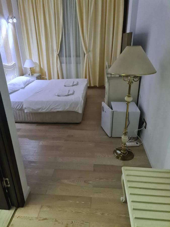Nevis Fundeni Otel Bükreş Dış mekan fotoğraf