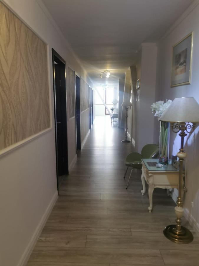 Nevis Fundeni Otel Bükreş Dış mekan fotoğraf