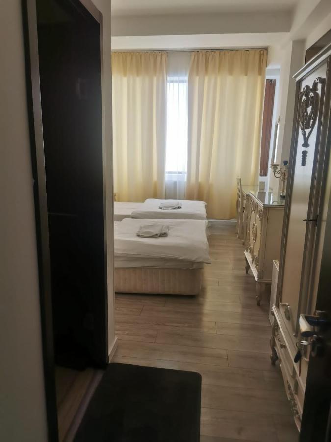 Nevis Fundeni Otel Bükreş Dış mekan fotoğraf