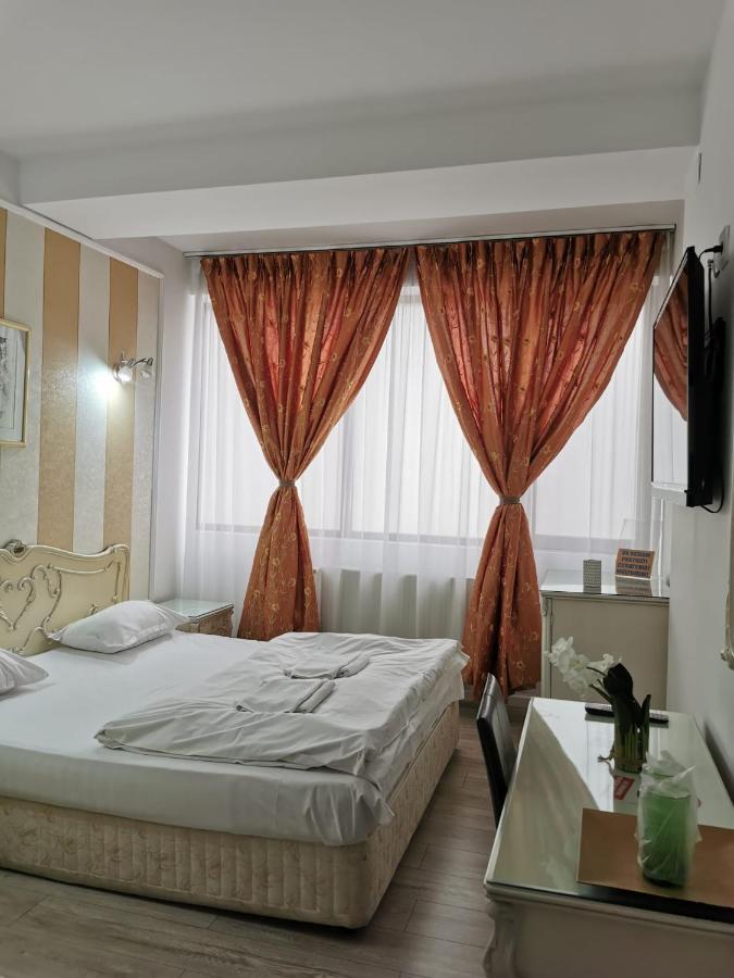 Nevis Fundeni Otel Bükreş Dış mekan fotoğraf