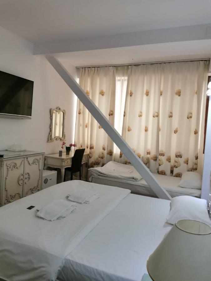 Nevis Fundeni Otel Bükreş Dış mekan fotoğraf