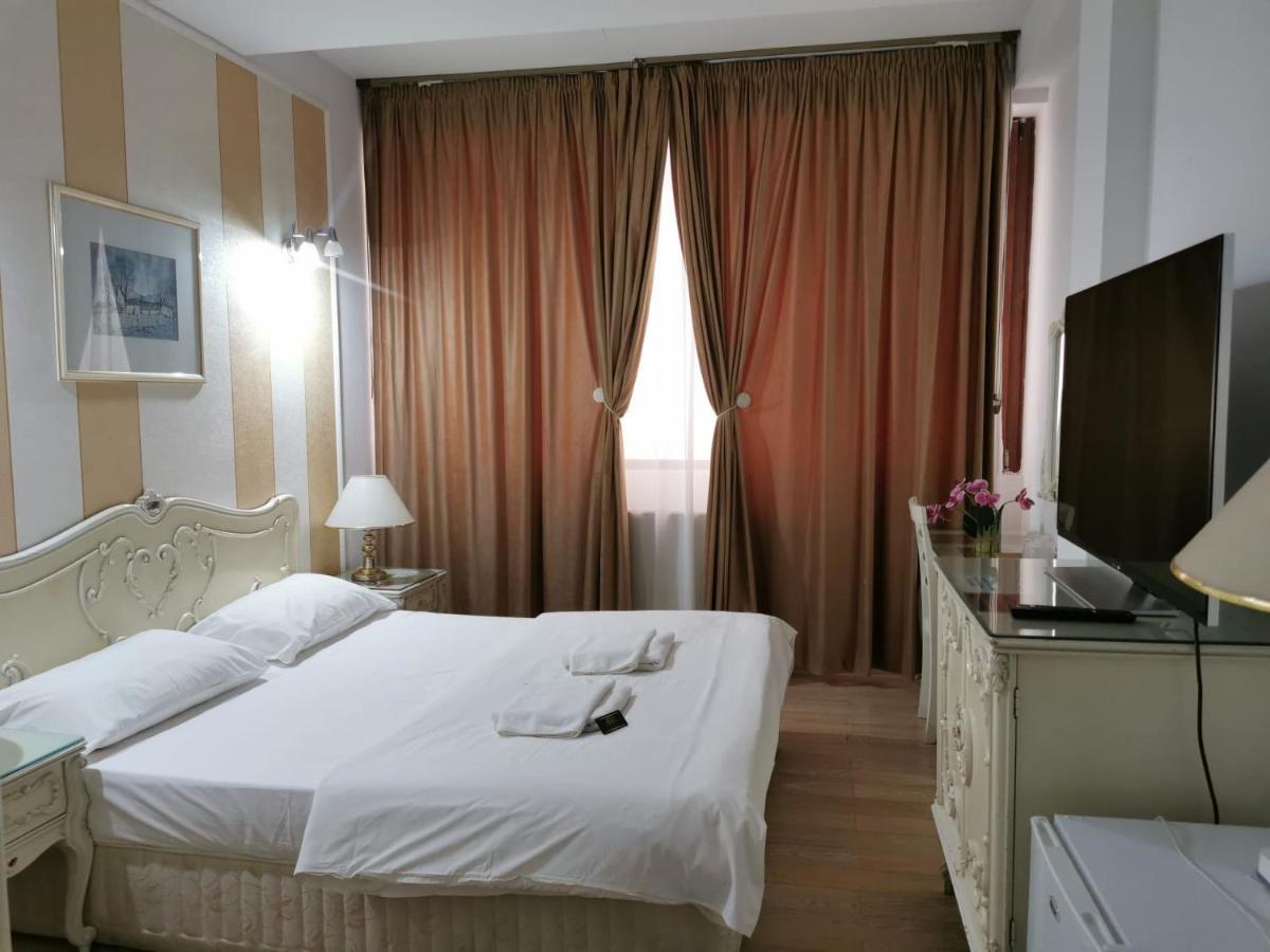 Nevis Fundeni Otel Bükreş Dış mekan fotoğraf